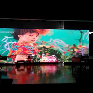 中國海洋大學(xué)P3室內(nèi)全彩led顯示屏